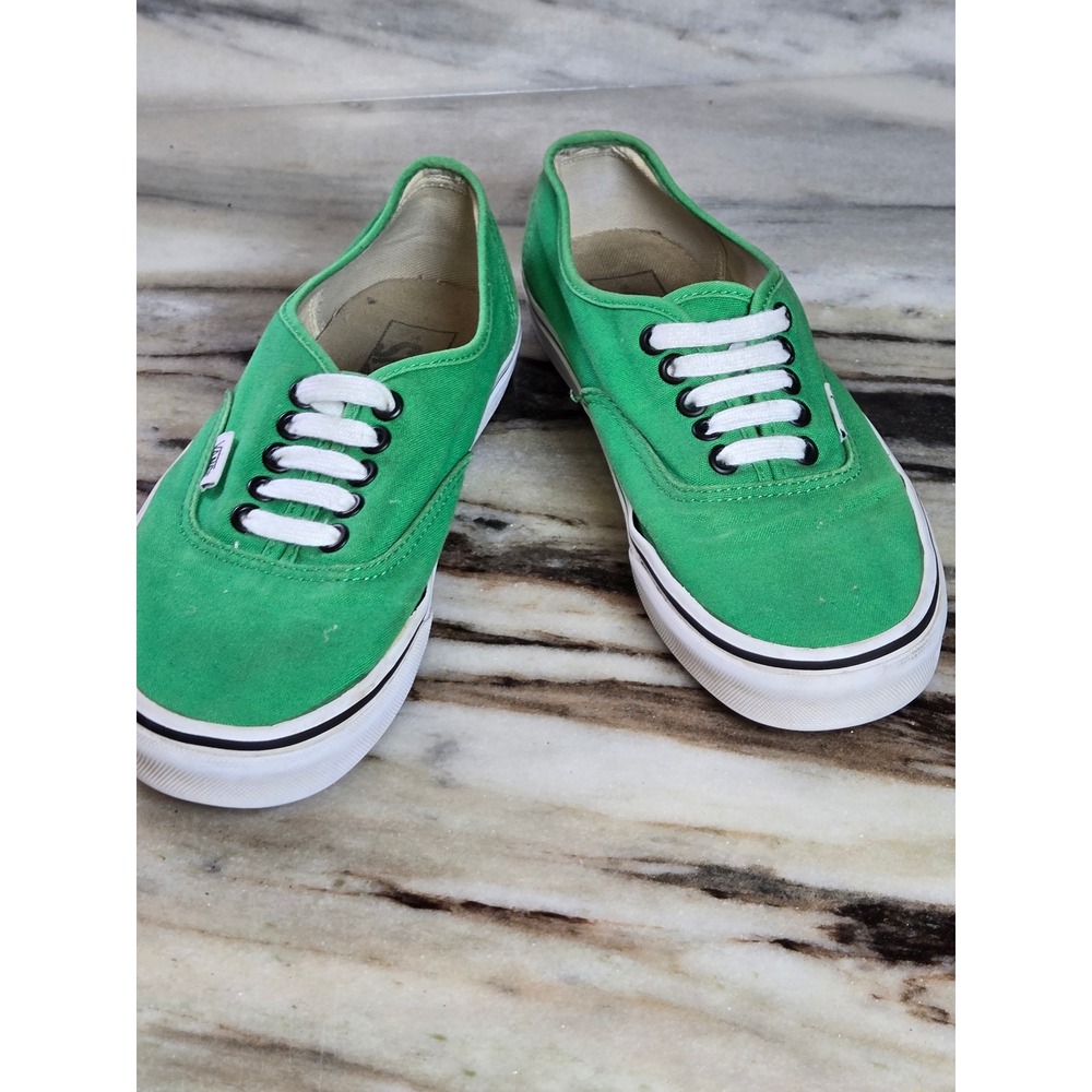 Vans Authentic Kelly Green Canvas Low Top Sneakers Mens 6.5 Womens 8 Skate Shoes